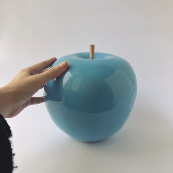 Ceci est une pomme • Mela celeste